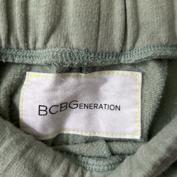 BCBGeneration cotton short shorts - Picture 6 of 6